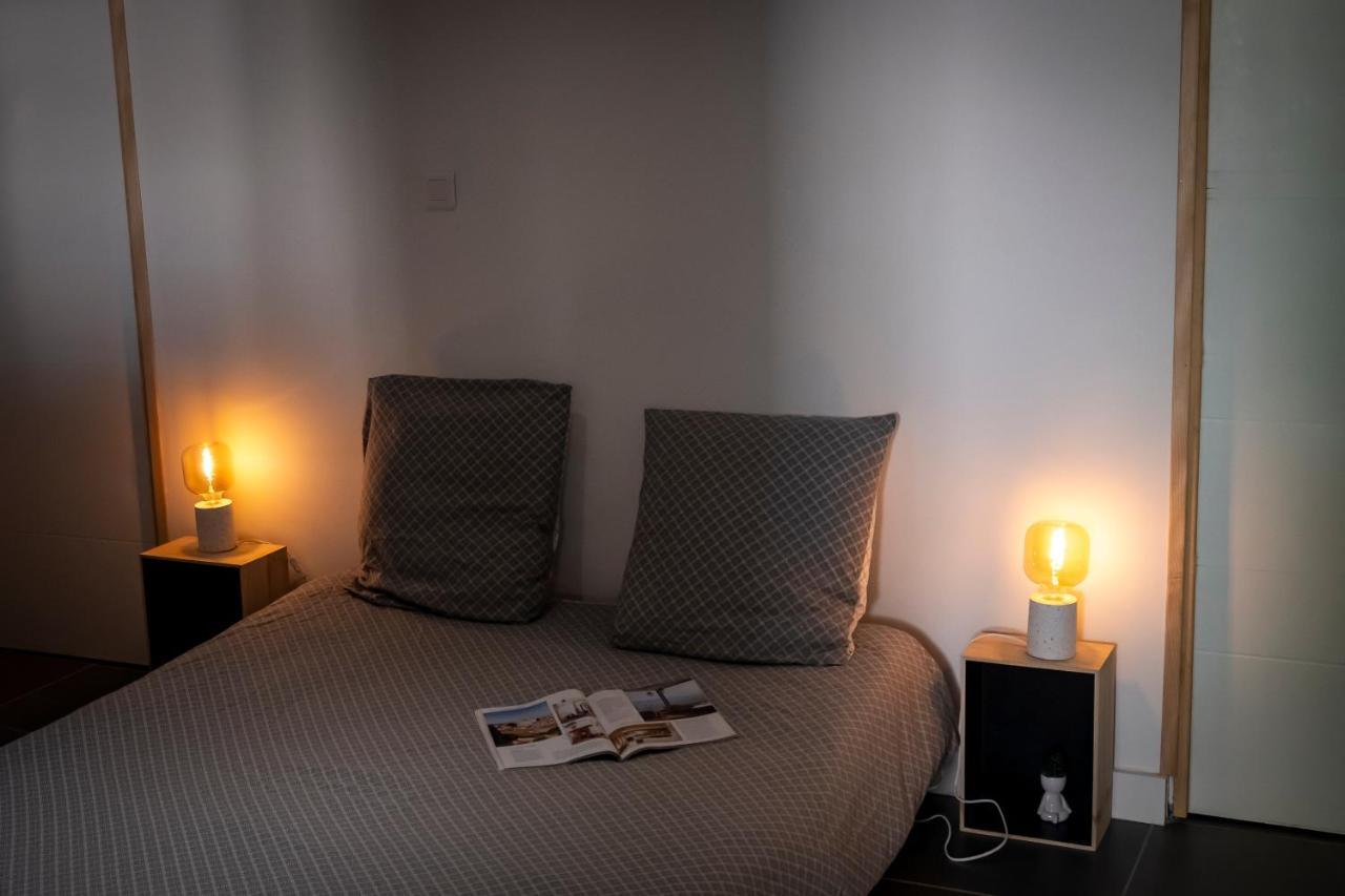 Superbe Appartement Avec Patio Nîmes Eksteriør billede